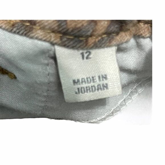 Style & Co Wild Puma Skinny Jeans Curvy Mid Rise Tummy Control Animal Print 12 - Picture 3 of 12